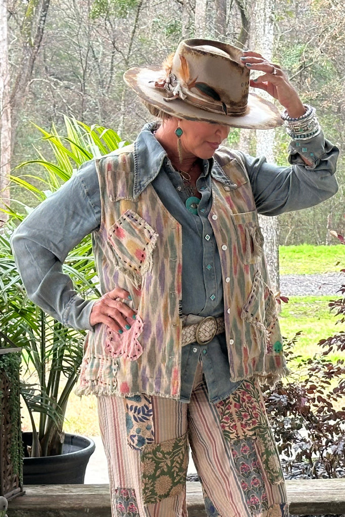 Balinese Walks Vest - Plum Tribal