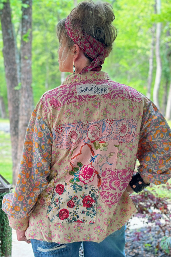 Floral Gardens Walks Top