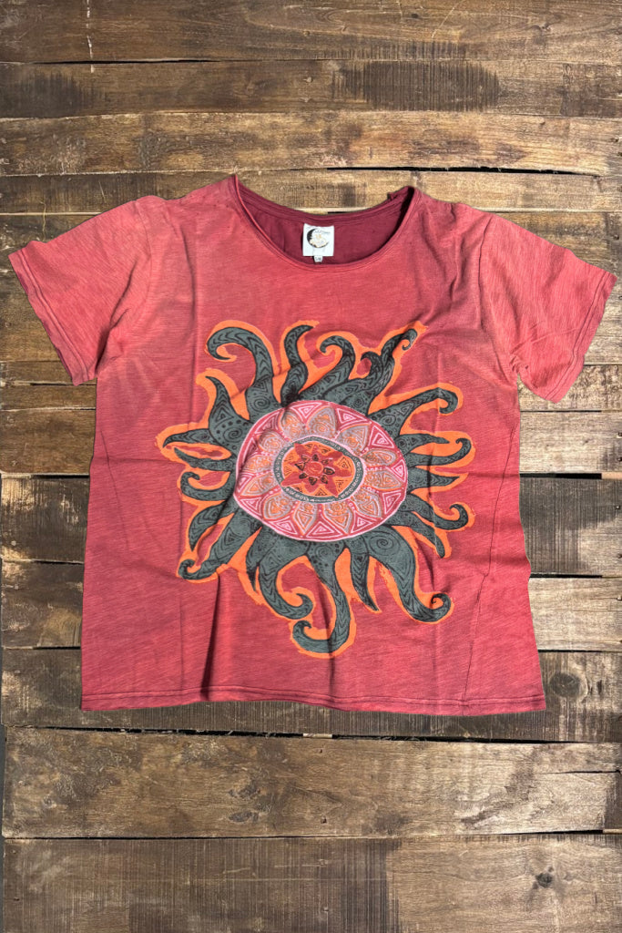 Moon Dance Tee - Wine Solar Burst
