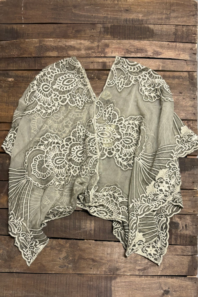 Garden Bliss Poncho - Vintage Stone